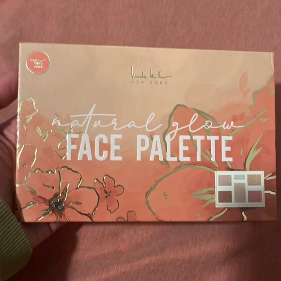 Nicole Miller Makeup Nicole Miller New York Natural Glow Face